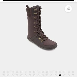 Xero Mika boots size